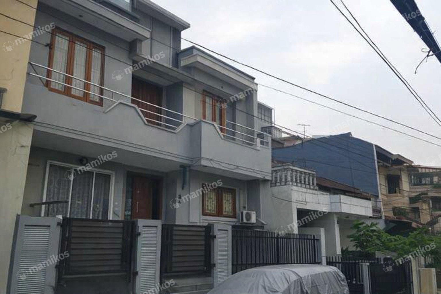 Rumah Sertifikat SHM 4 Kamar Tidur 4 Kamar Mandi Kepa Duri Jakarta Barat