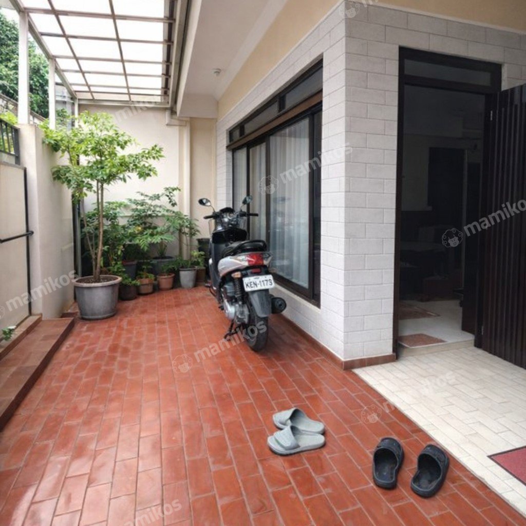 Rumah Sertifikat SHM 4 Kamar Tidur 1 Kamar Mandi Tebet Jakarta Selatan - Photo 2