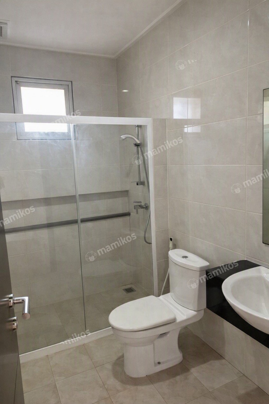 Rumah Sertifikat PPJB 3 Kamar Tidur 3 Kamar Mandi Golf Island Jakarta Utara - Photo 2