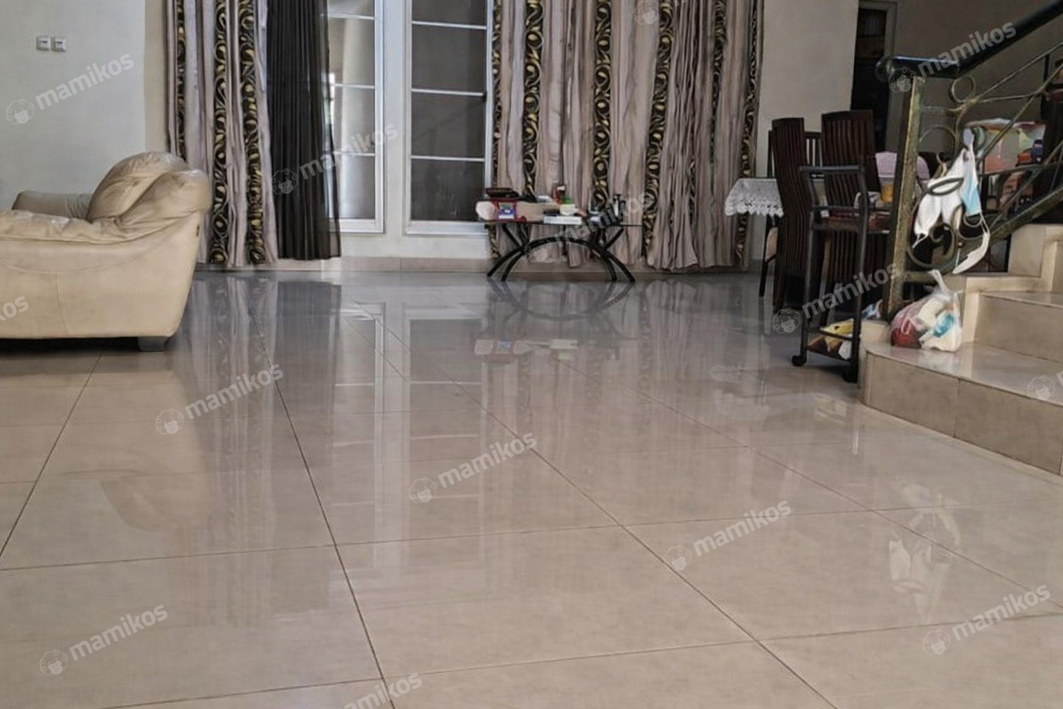 Rumah Sertifikat SHM 4 Kamar Tidur 4 Kamar Mandi Pantai Indah Kapuk Jakarta Utara