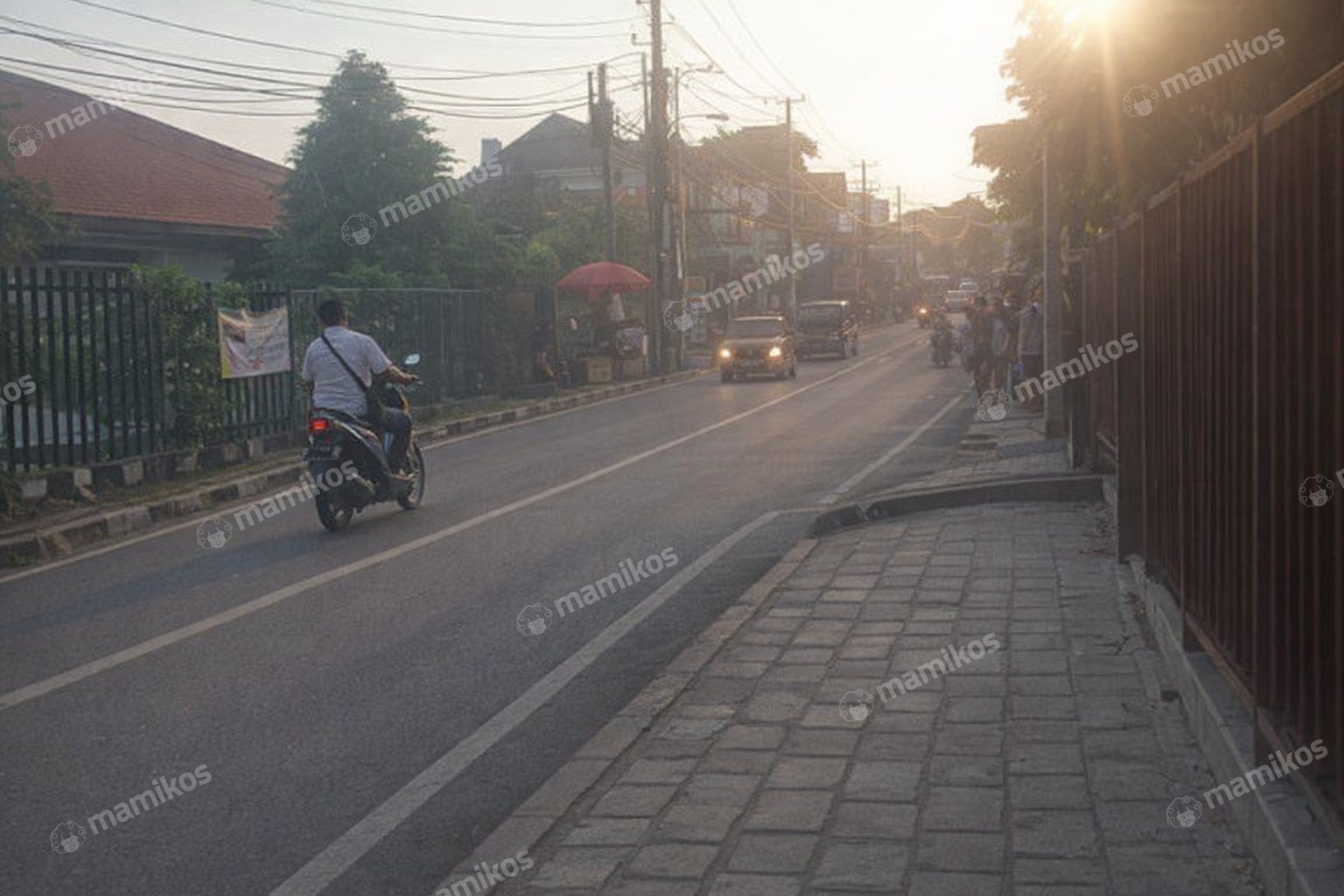 Rumah Sertifikat SHM 5 Kamar Tidur 4 Kamar Mandi Pesanggrahan Jakarta Selatan - Photo 4