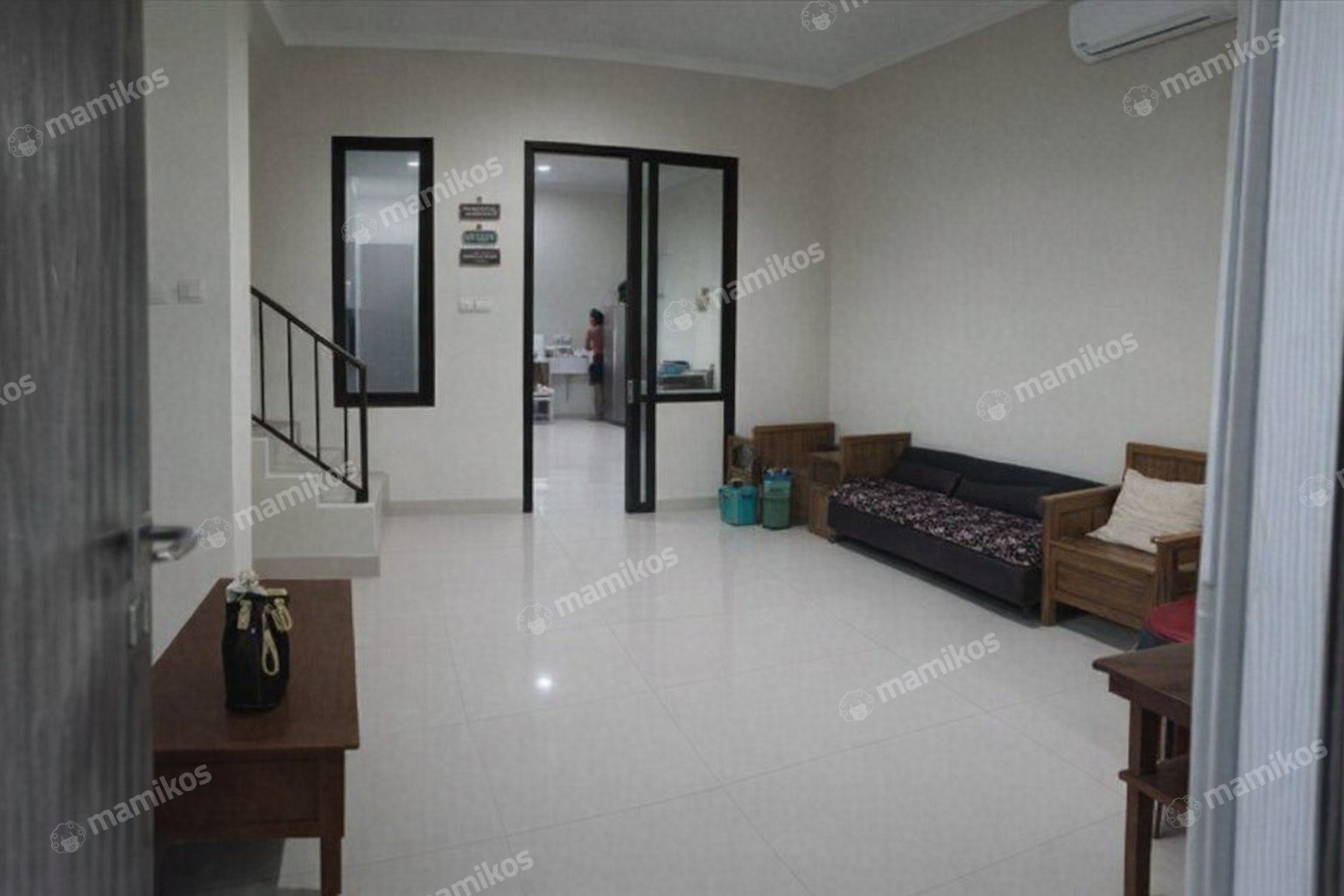 Rumah Sertifikat SHM 3 Kamar Tidur 2 Kamar Mandi Metland Puri Jakarta Barat - Photo 3