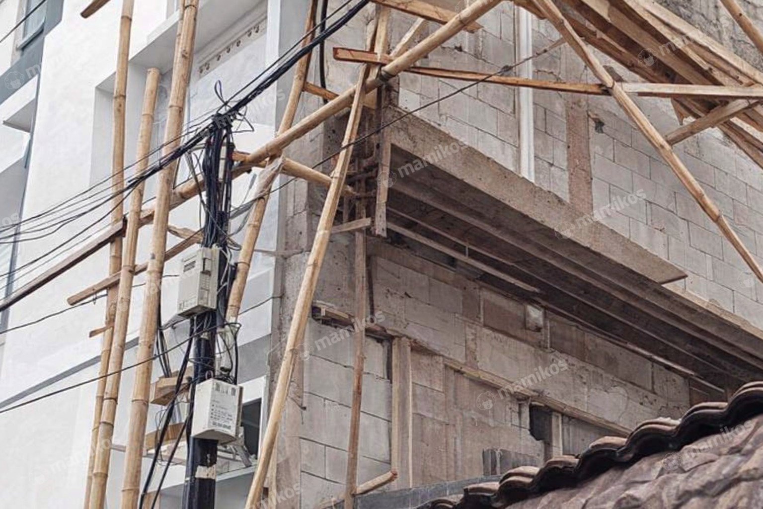 Rumah Sertifikat SHM 3 Kamar Tidur 3 Kamar Mandi Tanjung Duren Selatan Jakarta Barat