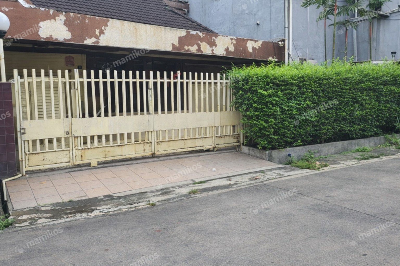 Rumah Sertifikat SHM 3 Kamar Tidur 1 Kamar Mandi Wijaya Jakarta Selatan