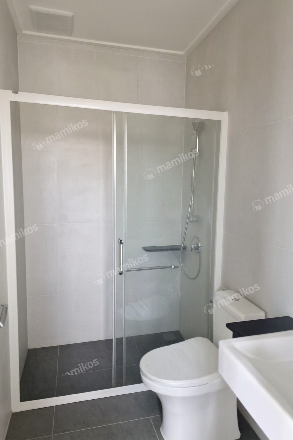 Rumah Sertifikat PPJB 4 Kamar Tidur 2 Kamar Mandi Pantai Indah Kapuk 2 Jakarta Utara - Photo 2
