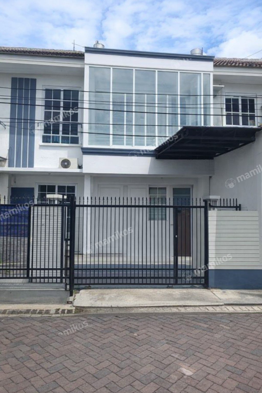 Rumah Sertifikat SHM 4 Kamar Tidur 4 Kamar Mandi Taman Kencana Jakarta Barat - Photo 2