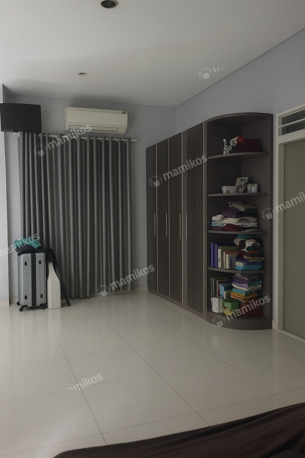 Rumah Sertifikat SHM 4 Kamar Tidur 4 Kamar Mandi Taman Kencana Jakarta Barat - Photo 3