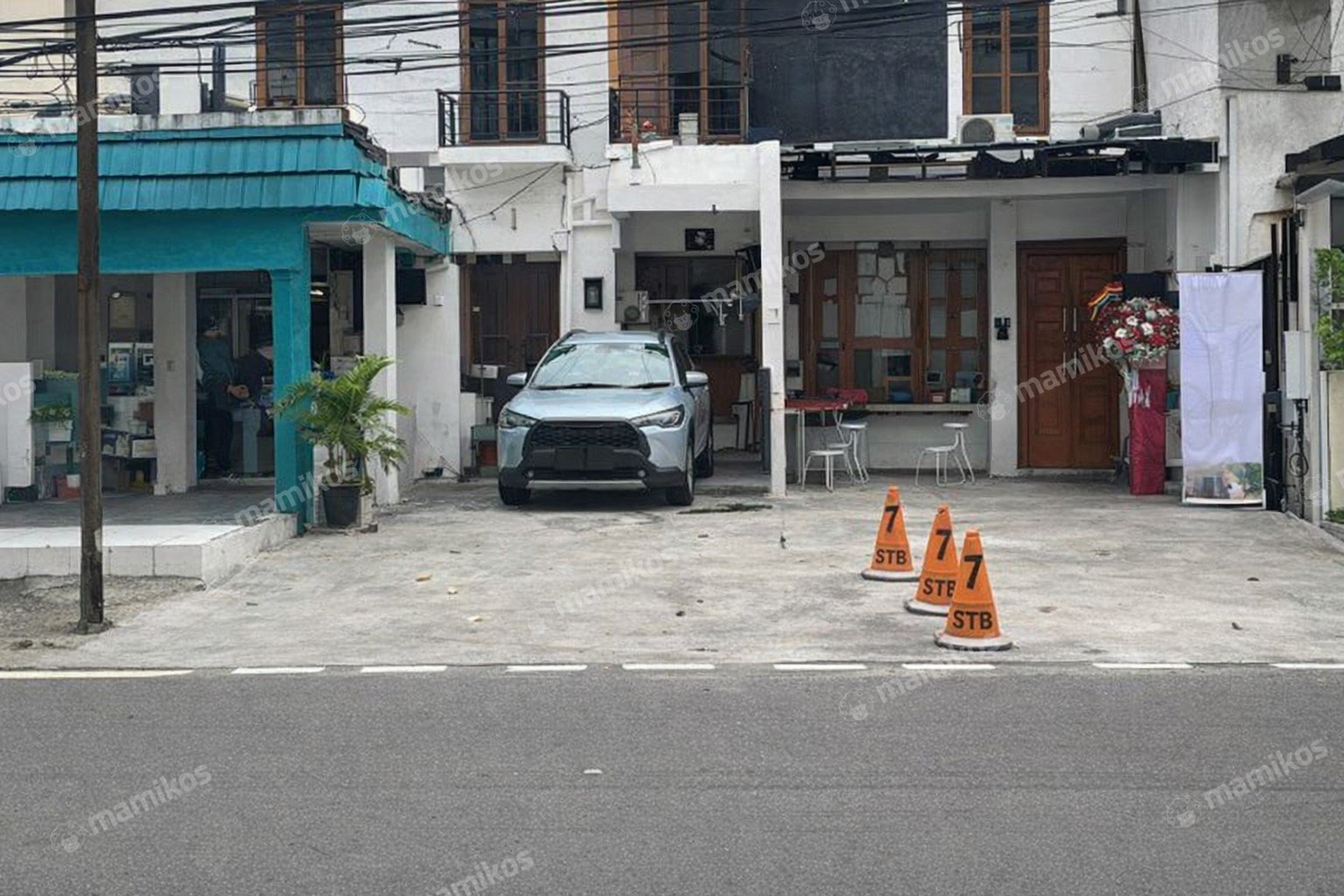 Rumah Sertifikat SHM 23 Kamar Tidur 10 Kamar Mandi Setiabudi Jakarta Selatan