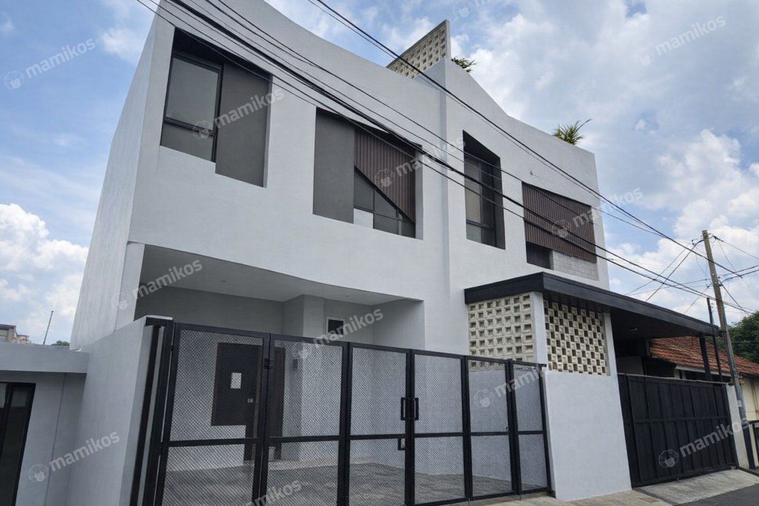 Rumah Sertifikat SHM 2 Kamar Tidur 2 Kamar Mandi Cijantung Jakarta Timur