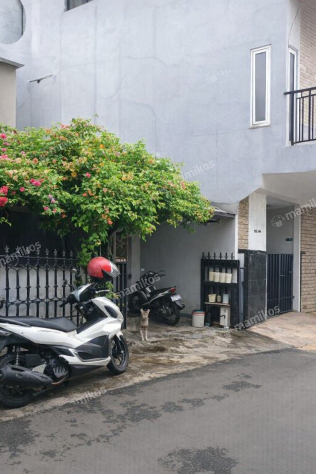 Rumah Sertifikat SHM 3 Kamar Tidur 2 Kamar Mandi Joglo Jakarta Barat - Photo 2