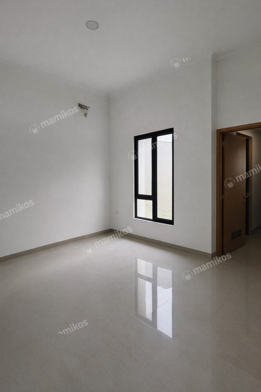 Rumah Sertifikat SHM 3 Kamar Tidur 3 Kamar Mandi Metland Puri Jakarta Barat - Photo 3