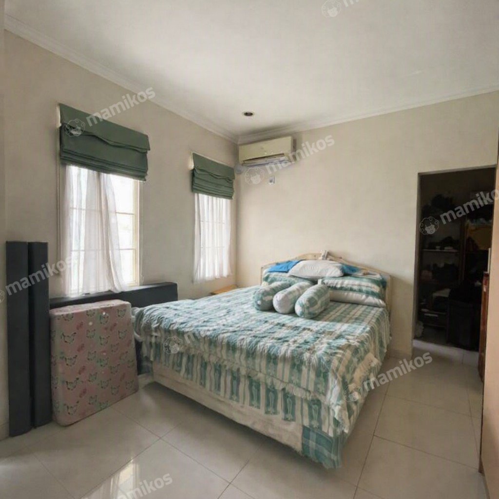 Rumah Sertifikat SHM 5 Kamar Tidur 4 Kamar Mandi Pantai Indah Kapuk Jakarta Utara - Photo 2