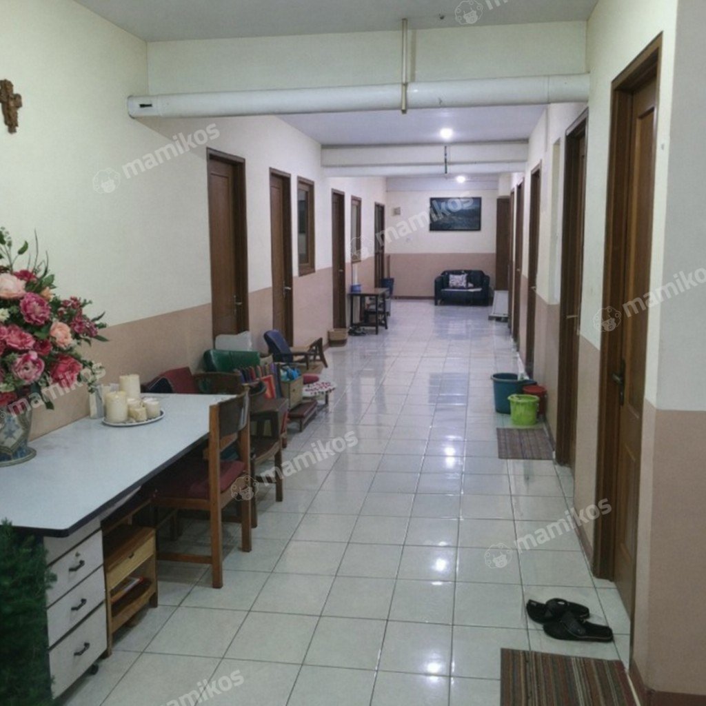 Rumah Sertifikat SHM 16 Kamar Tidur 8 Kamar Mandi Pluit Jakarta Utara - Photo 3