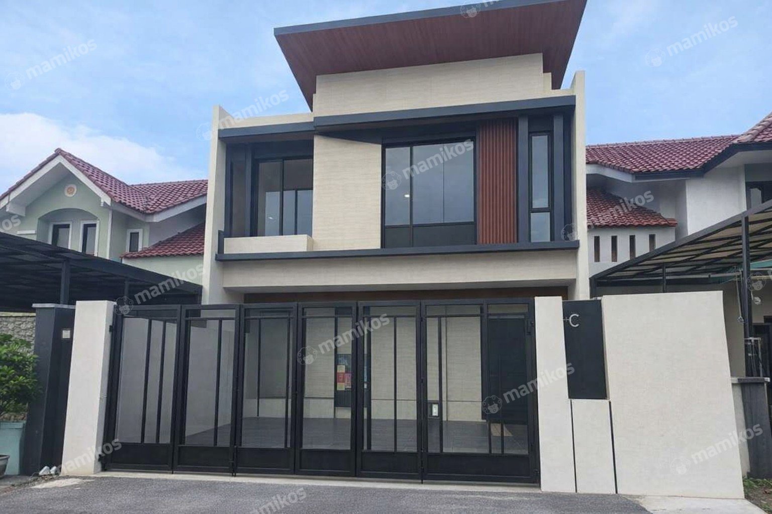 Rumah Sertifikat SHM 4 Kamar Tidur 3 Kamar Mandi Metland Puri Jakarta Barat