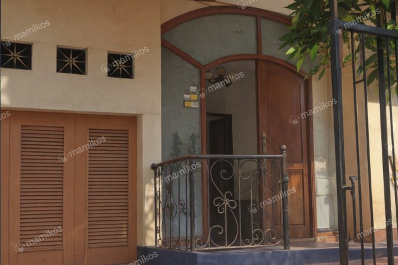 Rumah 5KT 6KM Tanjung Duren Jakarta Barat