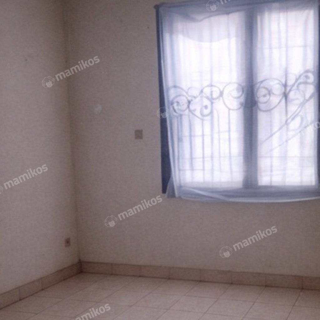 Rumah Sertifikat SHM 5 Kamar Tidur 6 Kamar Mandi Tanjung Duren Jakarta Barat - Photo 2