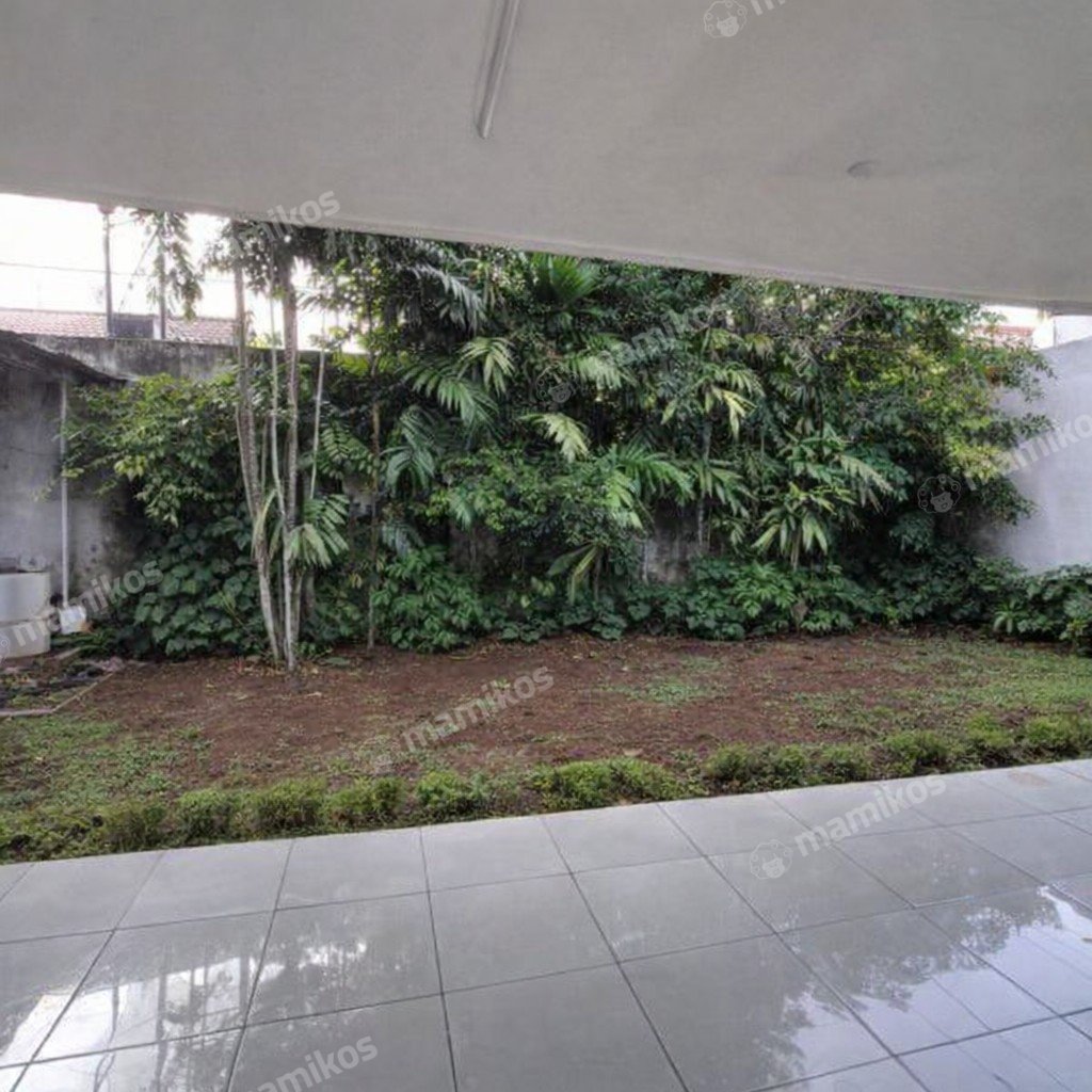Rumah Sertifikat SHM 3 Kamar Tidur 2 Kamar Mandi Cipete Jakarta Selatan - Photo 3