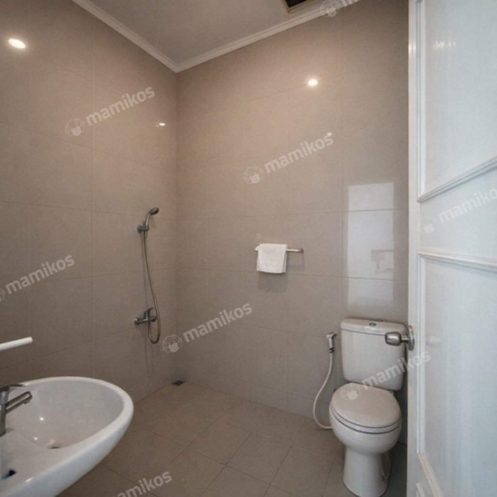 Rumah Sertifikat SHM 3 Kamar Tidur 2 Kamar Mandi Cipete Jakarta Selatan - Photo 5