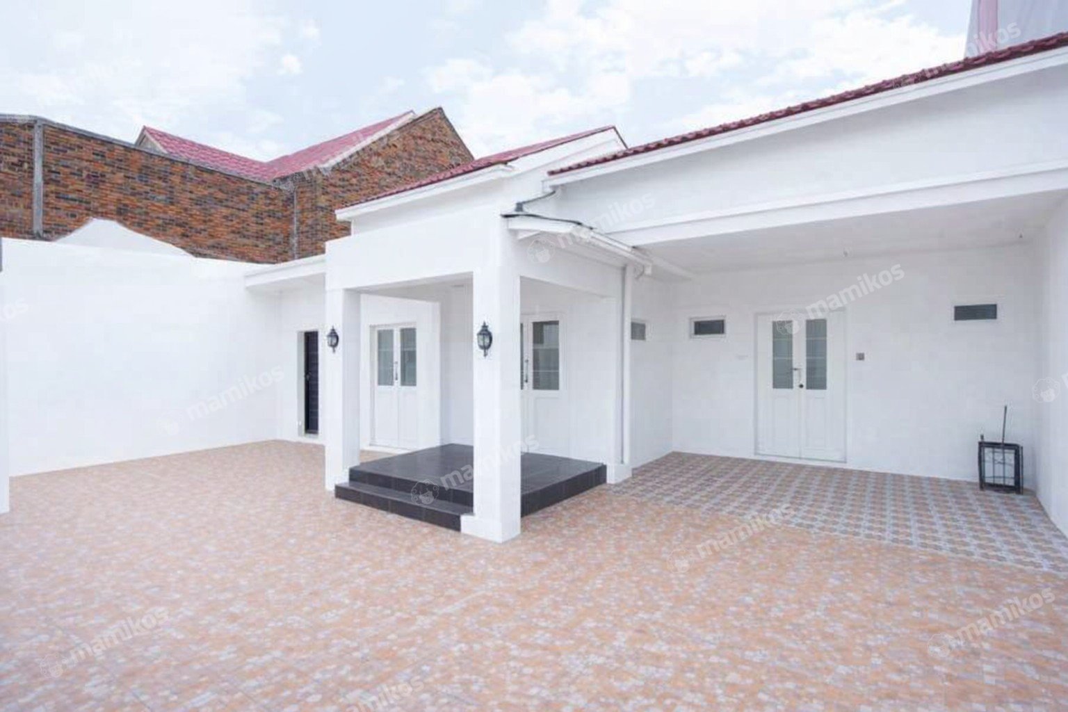 Rumah Sertifikat SHM 3 Kamar Tidur 3 Kamar Mandi Duren Sawit Jakarta Timur - Photo 5
