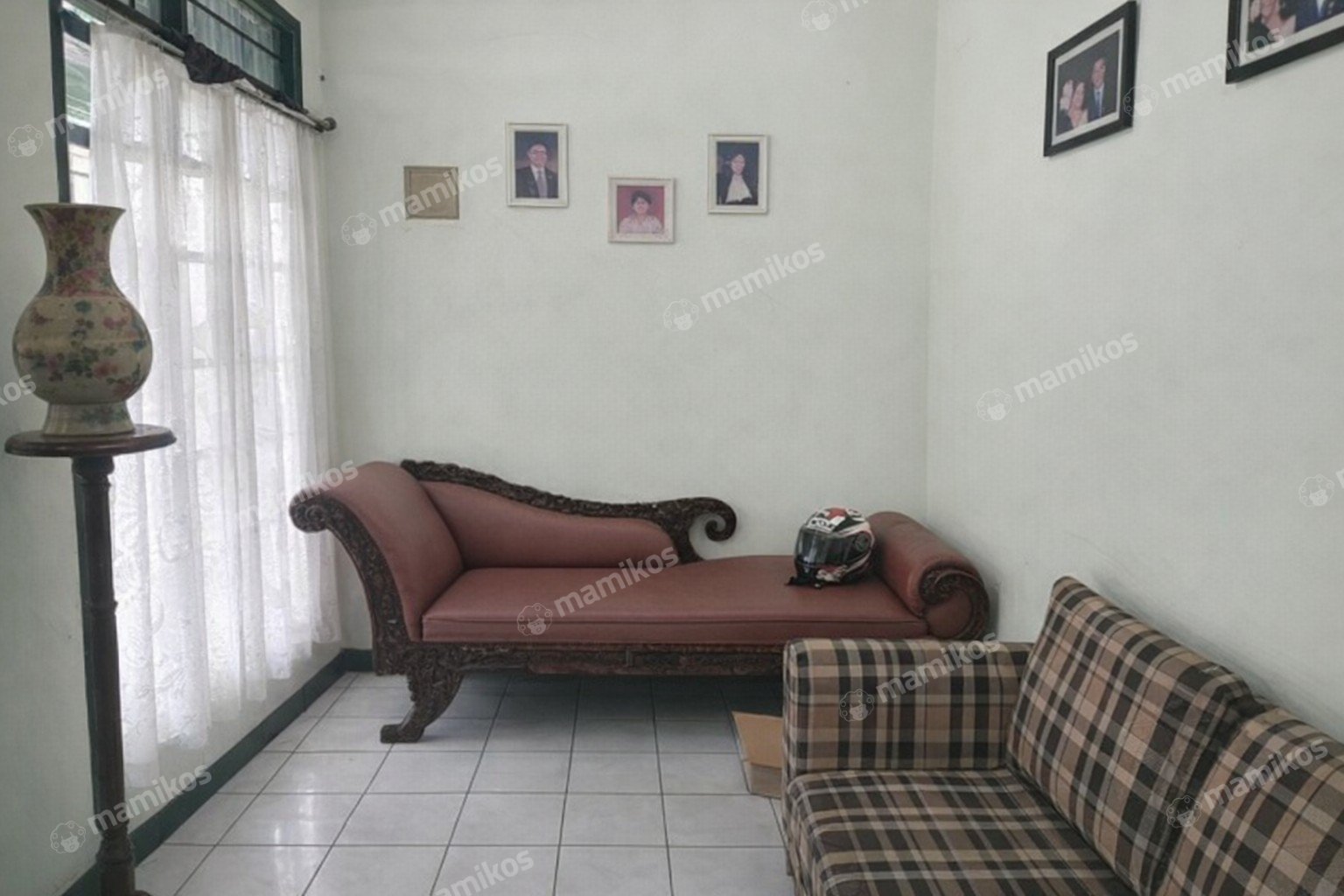 Rumah Sertifikat SHM 3 Kamar Tidur 2 Kamar Mandi Joglo Jakarta Barat
