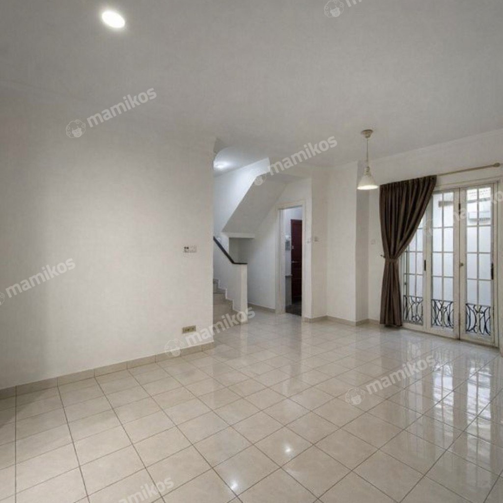 Rumah Sertifikat SHM 3 Kamar Tidur 2 Kamar Mandi Kota Wisata Jakarta Timur - Photo 3