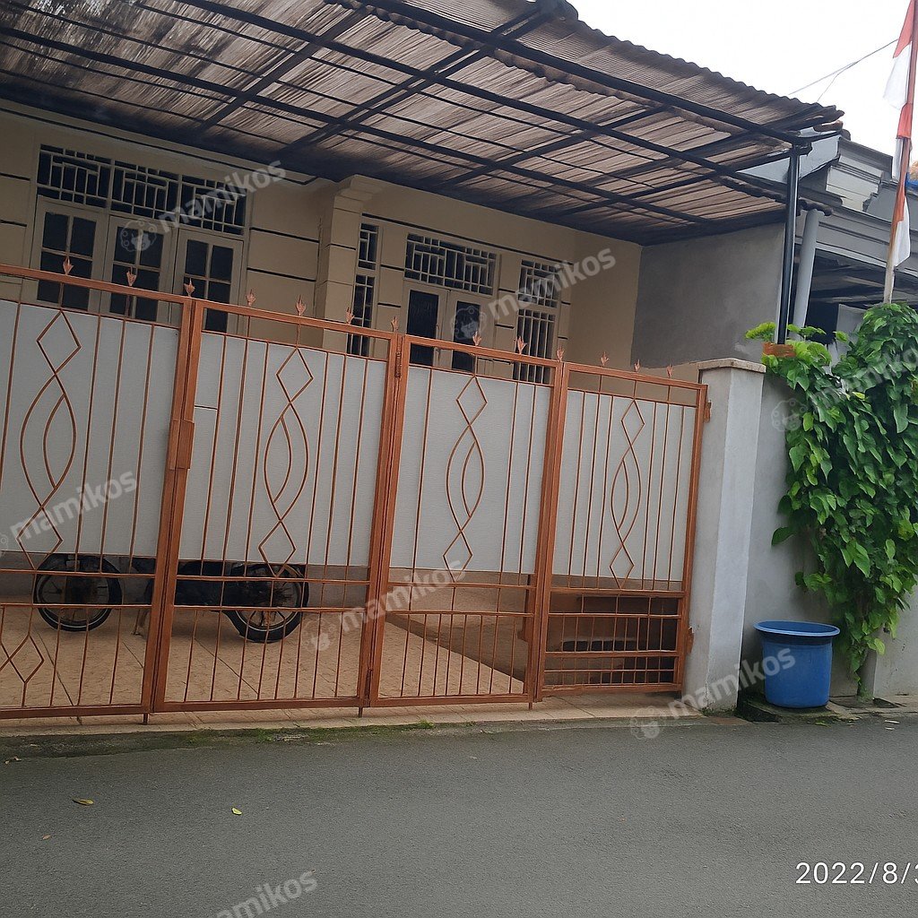 Rumah Sertifikat SHM 3 Kamar Tidur 2 Kamar Mandi Kalisari Jakarta Timur - Photo 2