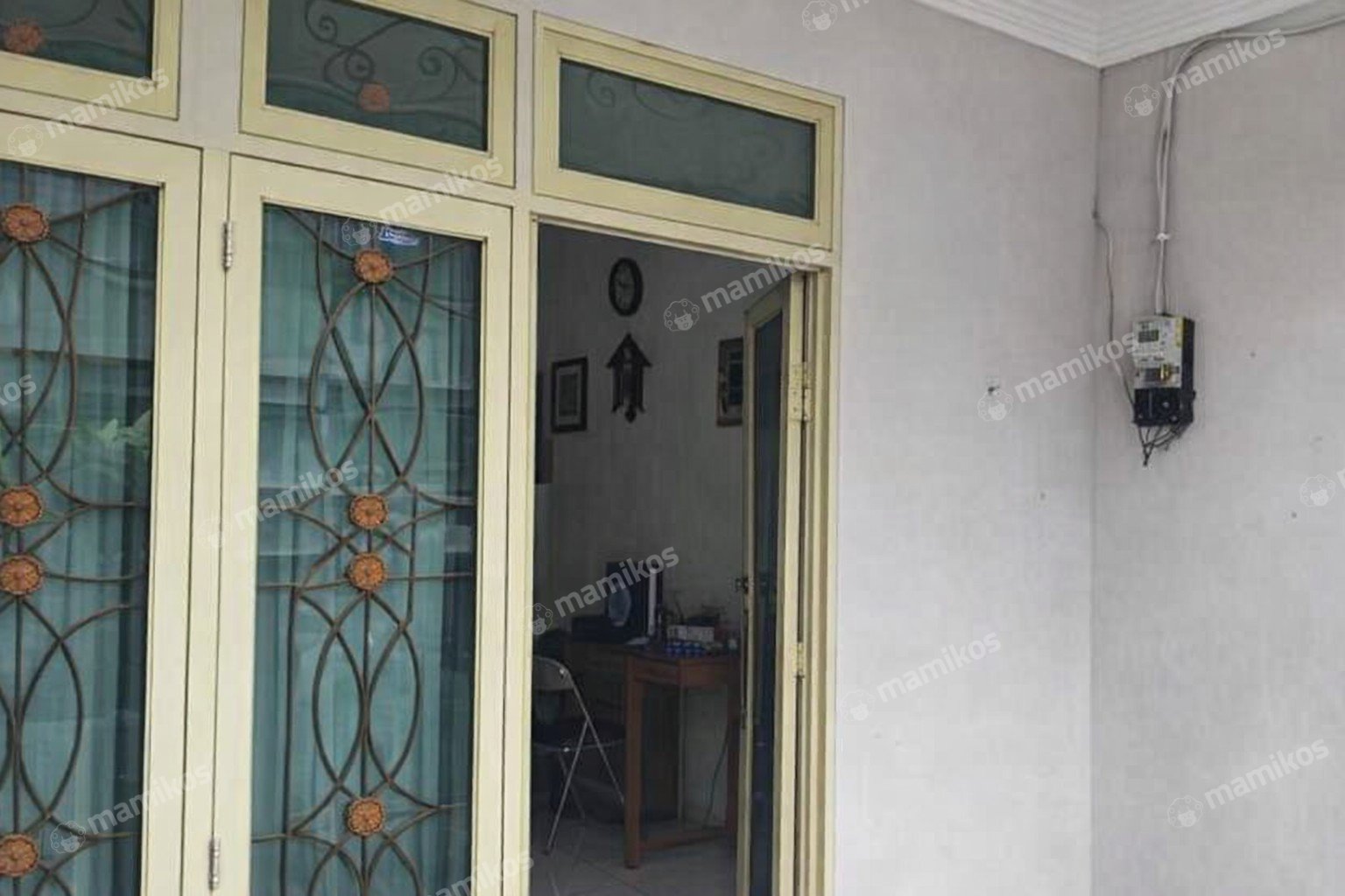 Rumah Sertifikat SHM 2 Kamar Tidur 2 Kamar Mandi Tanjung Duren Jakarta Barat