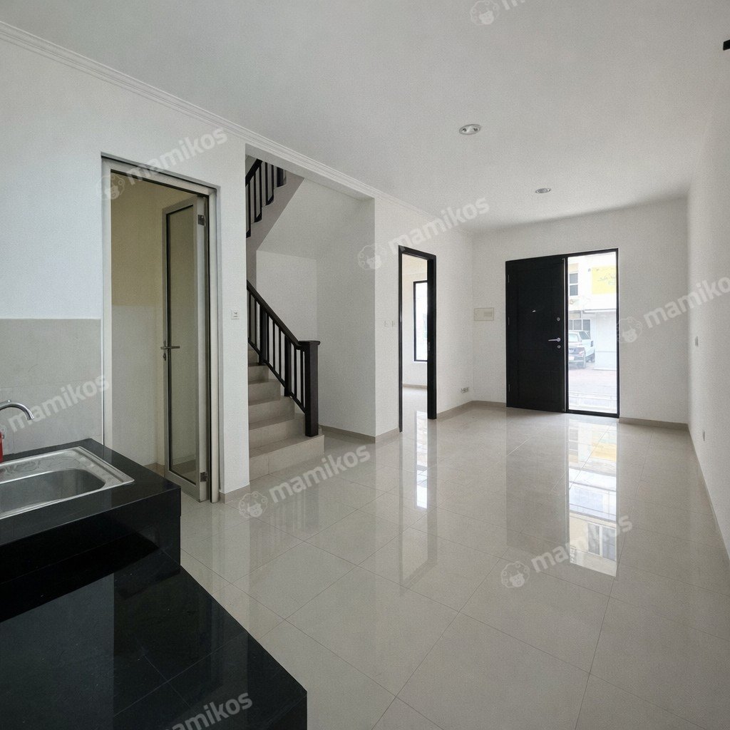 Rumah Sertifikat SHM 3 Kamar Tidur 3 Kamar Mandi Pantai Indah Kapuk 2 Jakarta Utara - Photo 2