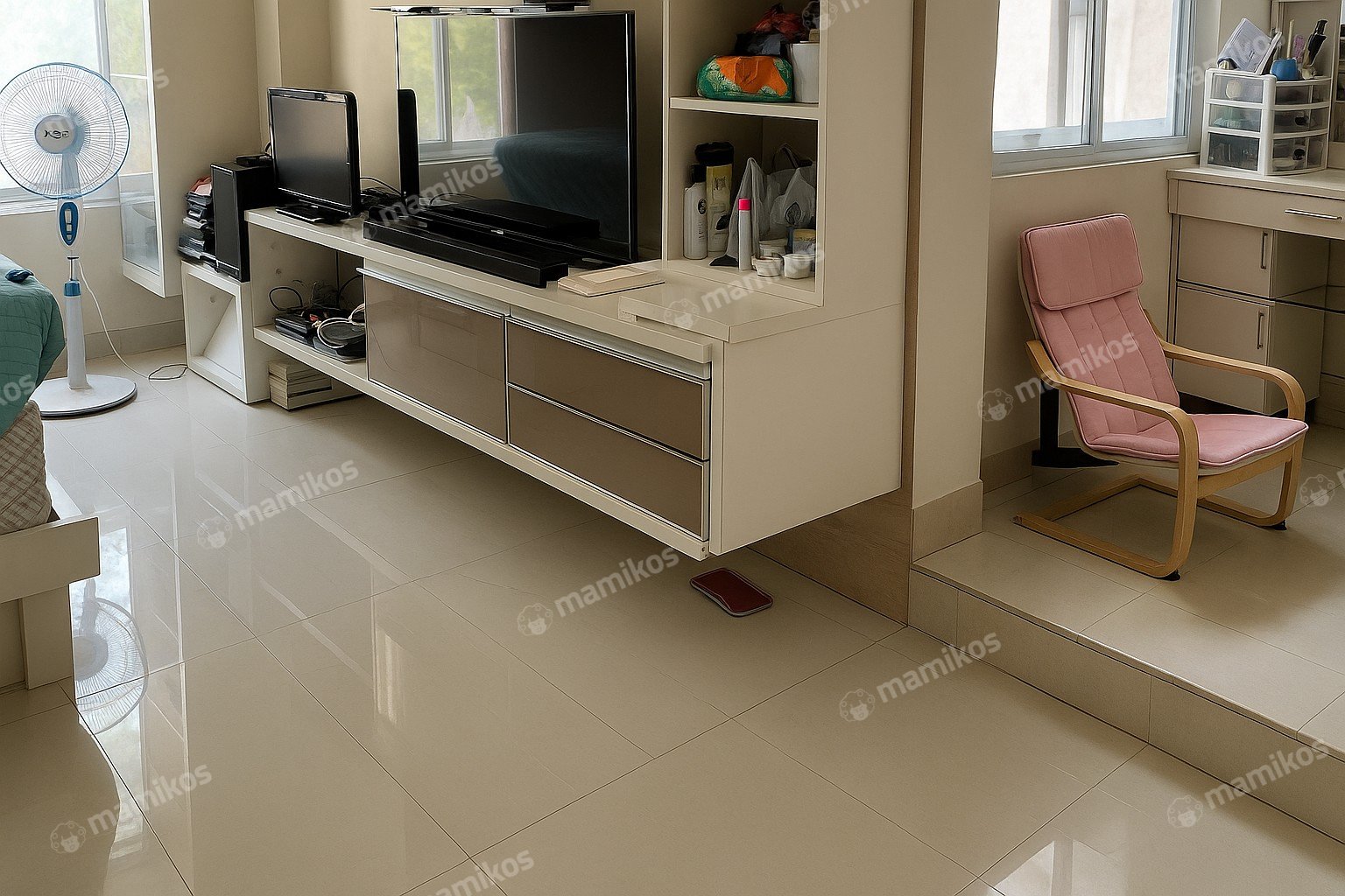 Rumah Sertifikat SHM 5 Kamar Tidur 4 Kamar Mandi Daan Mogot Jakarta Barat