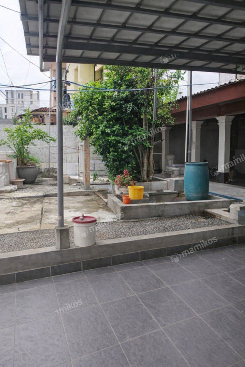 Rumah Sertifikat SHM 4 Kamar Tidur 3 Kamar Mandi Tomang Jakarta Barat - Photo 2