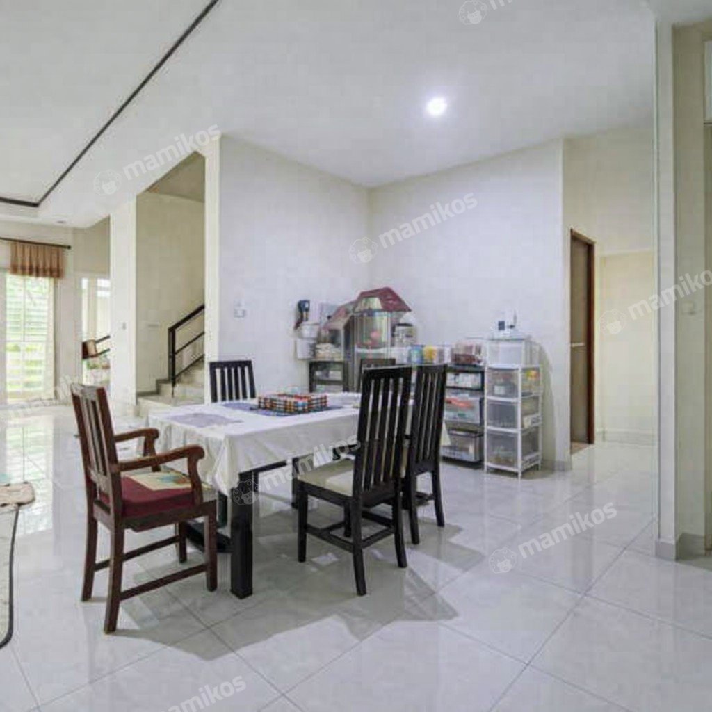 Rumah Sertifikat SHM 4 Kamar Tidur 3 Kamar Mandi Daan Mogot Jakarta Barat - Photo 5