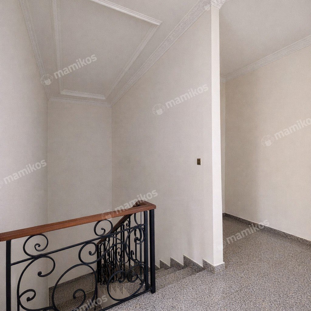 Rumah Sertifikat SHM 6 Kamar Tidur 5 Kamar Mandi Kebayoran Baru Jakarta Selatan - Photo 4