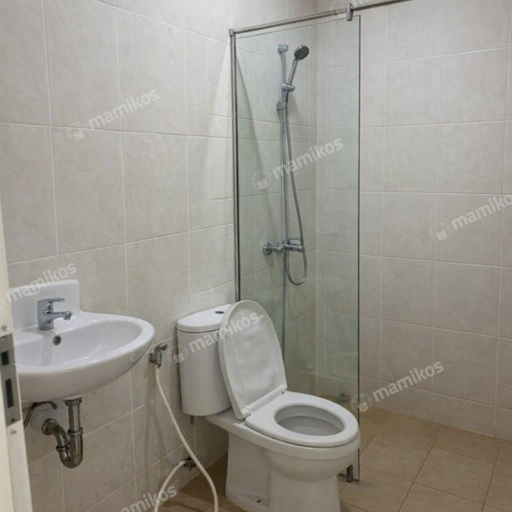 Rumah Sertifikat SHM 7 Kamar Tidur 5 Kamar Mandi Taman Ratu Jakarta Barat - Photo 4