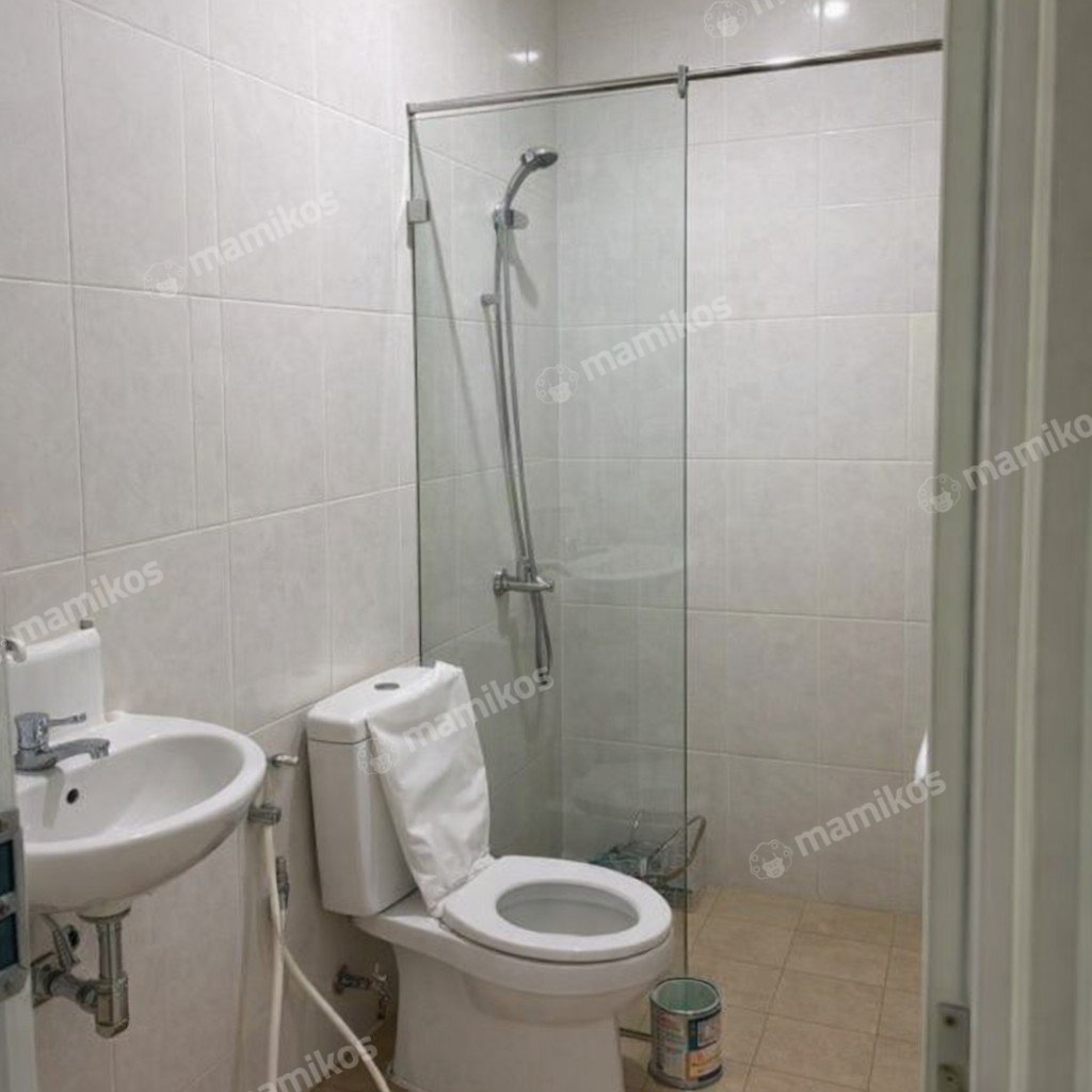 Rumah Sertifikat SHM 7 Kamar Tidur 5 Kamar Mandi Taman Ratu Jakarta Barat - Photo 5