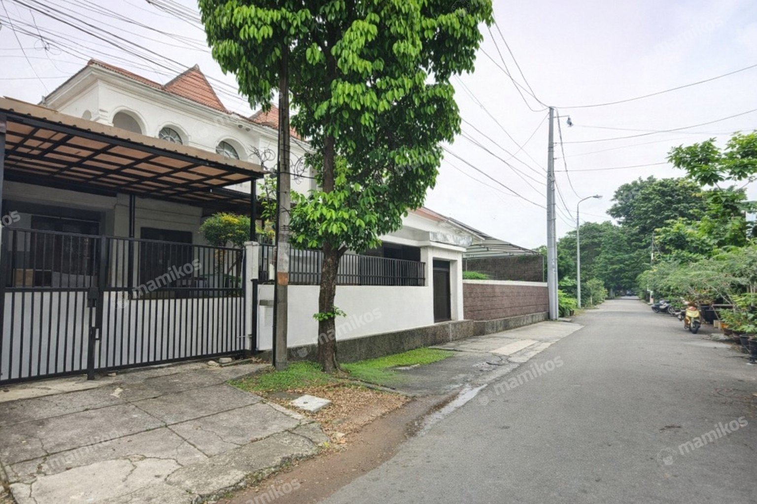 Rumah Sertifikat SHM 5 Kamar Tidur 5 Kamar Mandi Tebet Jakarta Selatan