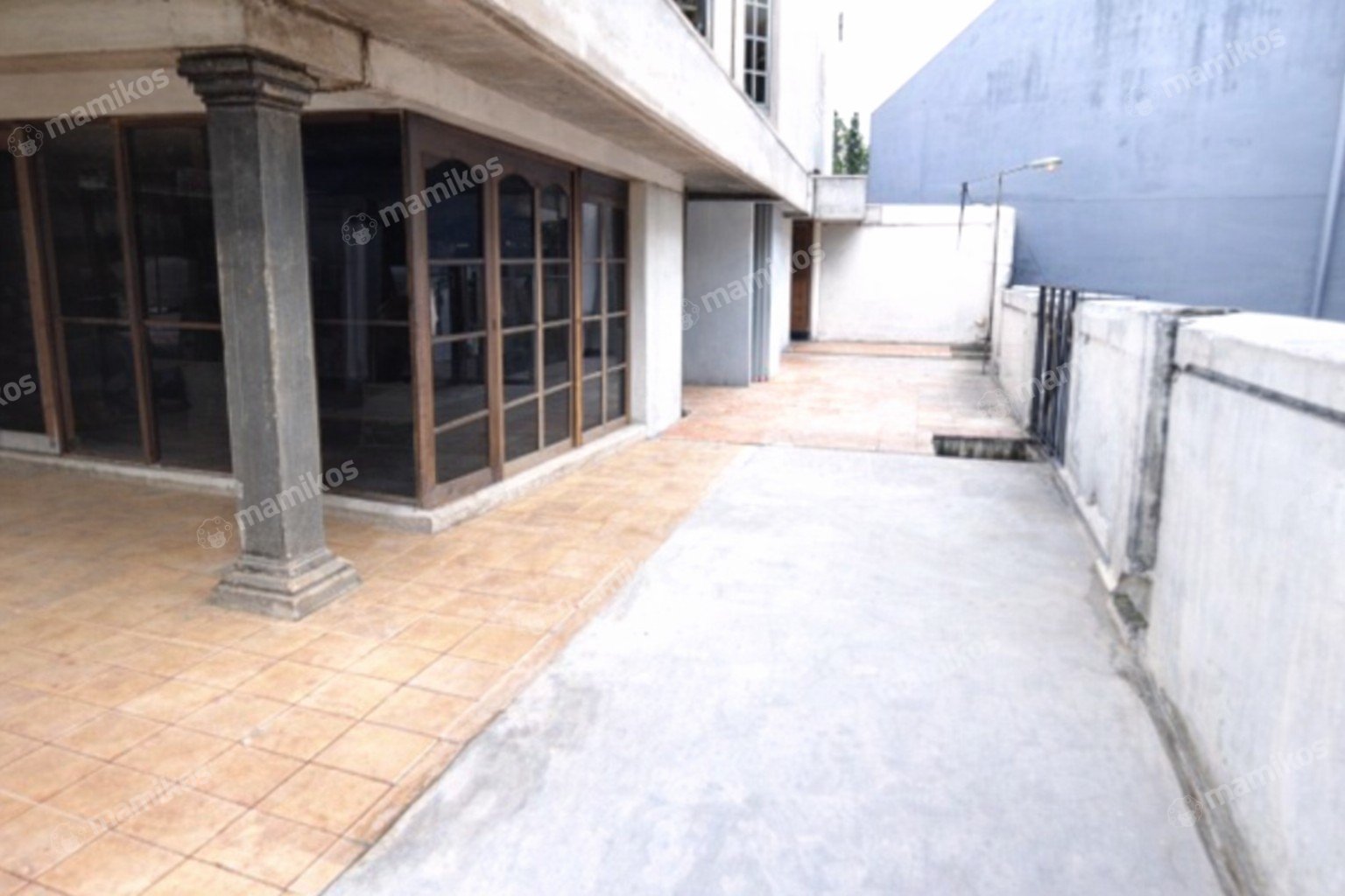 Rumah Sertifikat SHM 3 Kamar Tidur 2 Kamar Mandi Jatinegara Jakarta Timur - Photo 2