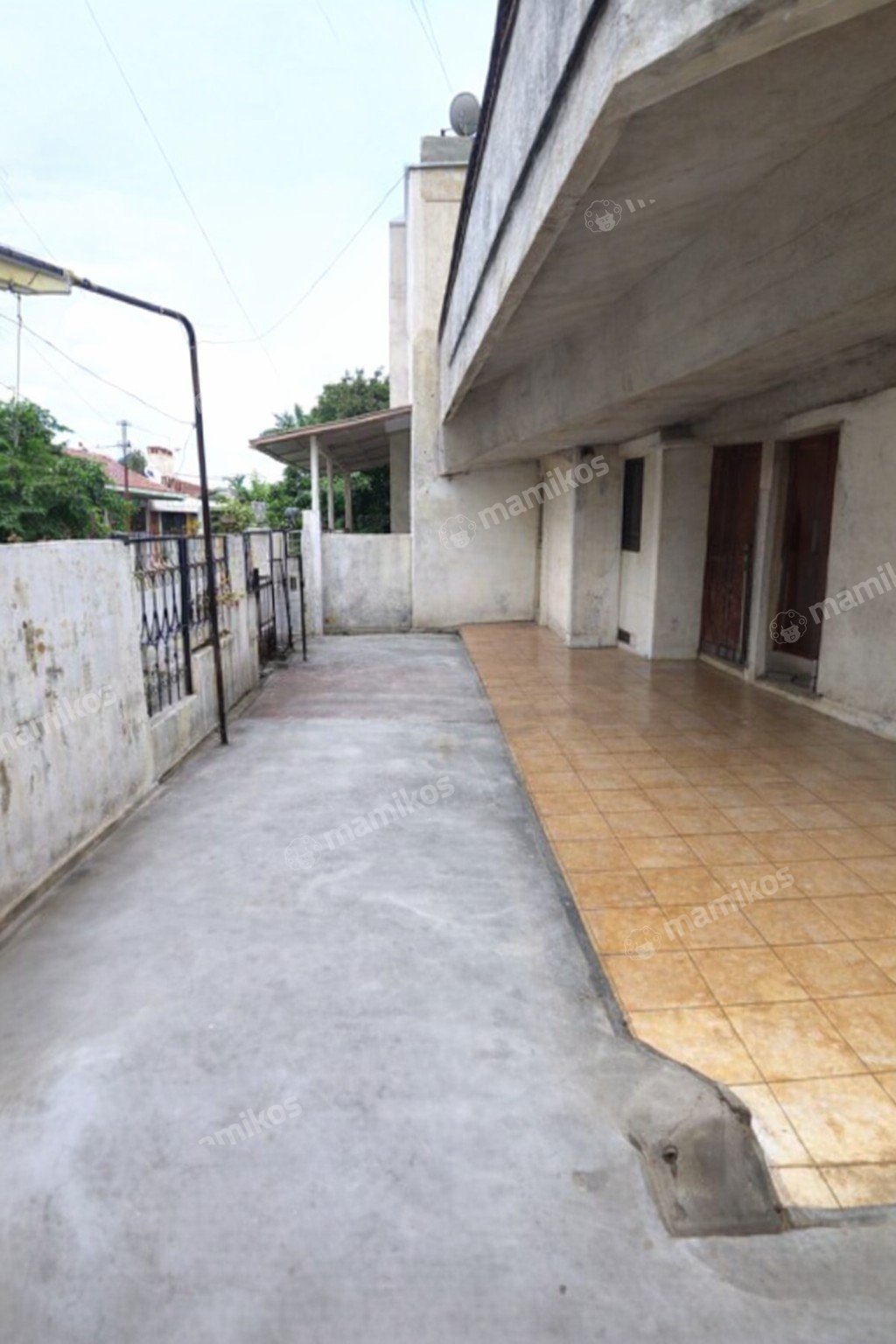 Rumah Sertifikat SHM 3 Kamar Tidur 2 Kamar Mandi Jatinegara Jakarta Timur - Photo 4