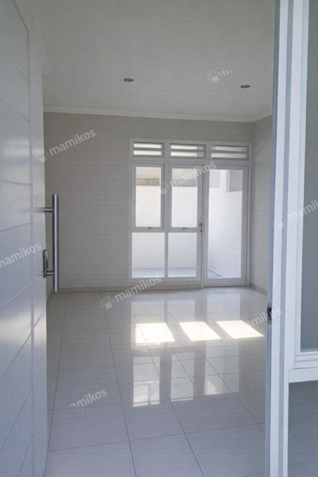 Rumah Sertifikat HGB 3 Kamar Tidur 4 Kamar Mandi Metland Menteng Jakarta Timur - Photo 2