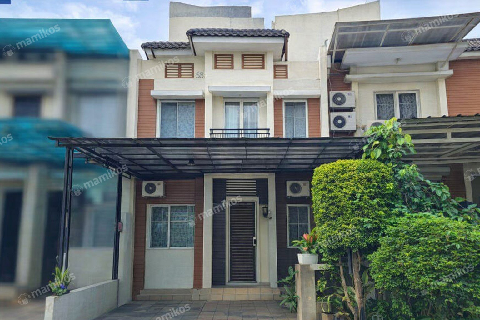 Rumah Sertifikat SHM 4 Kamar Tidur 3 Kamar Mandi Green Mansion Jakarta Barat