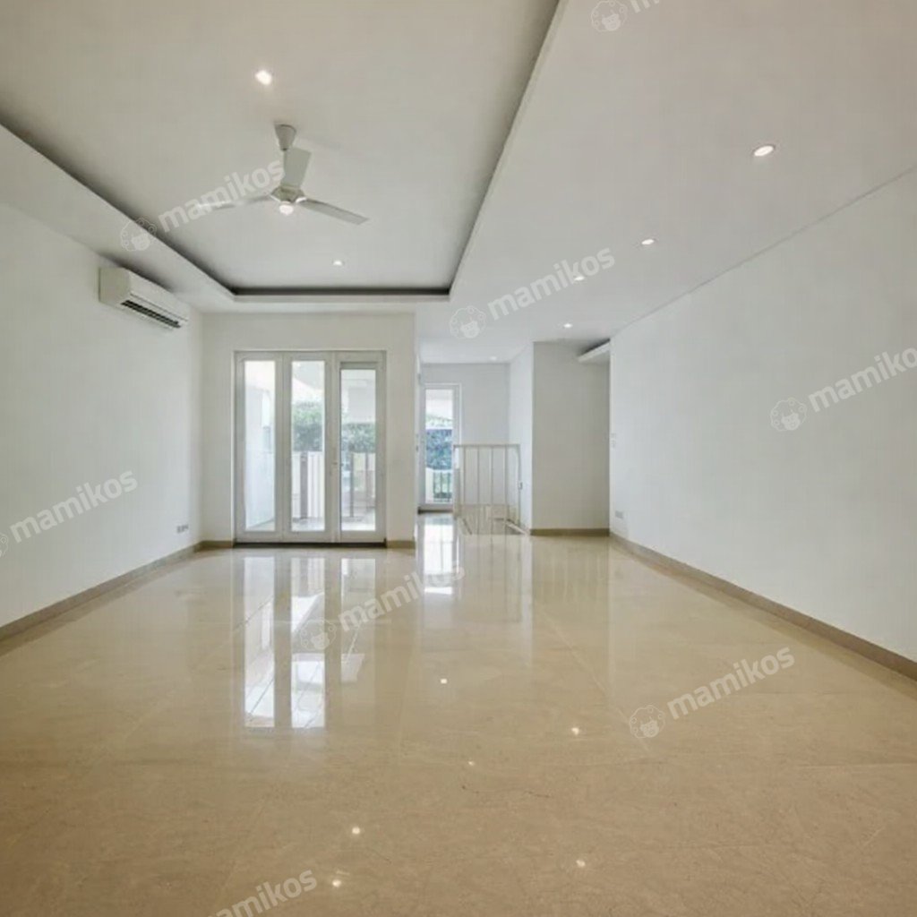 Rumah 4 Kamar Tidur 4 Kamar Mandi 2 Lantai Kemang Jakarta Selatan - Photo 4