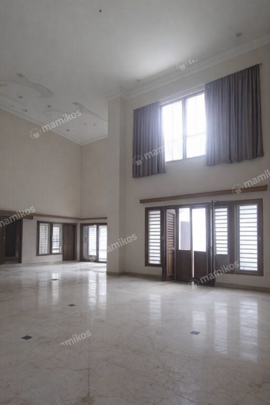 Rumah Sertifikat SHM 5 Kamar Tidur 4 Kamar Mandi Kemang Jakarta Selatan - Photo 5
