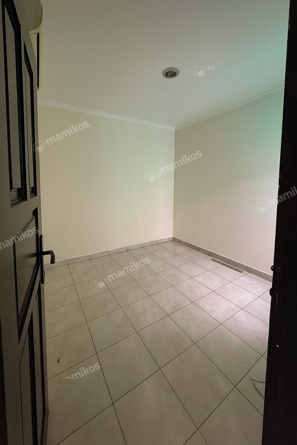 Rumah Sertifikat SHM 3 Kamar Tidur 2 Kamar Mandi Taman Palem Jakarta Barat - Photo 5