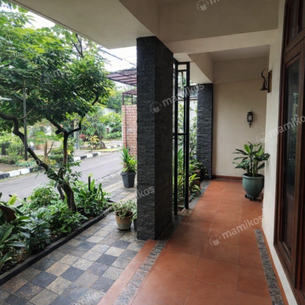 Rumah Sertifikat SHM 5 Kamar Tidur 3 Kamar Mandi Kampung Rambutan Jakarta Timur - Photo 2