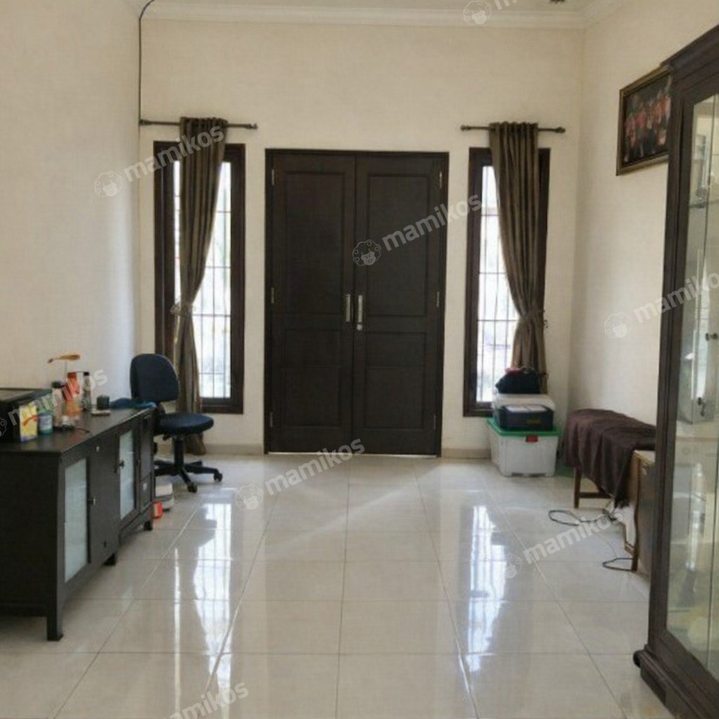 Rumah Sertifikat SHM 5 Kamar Tidur 4 Kamar Mandi Rawamangun Jakarta Timur - Photo 4