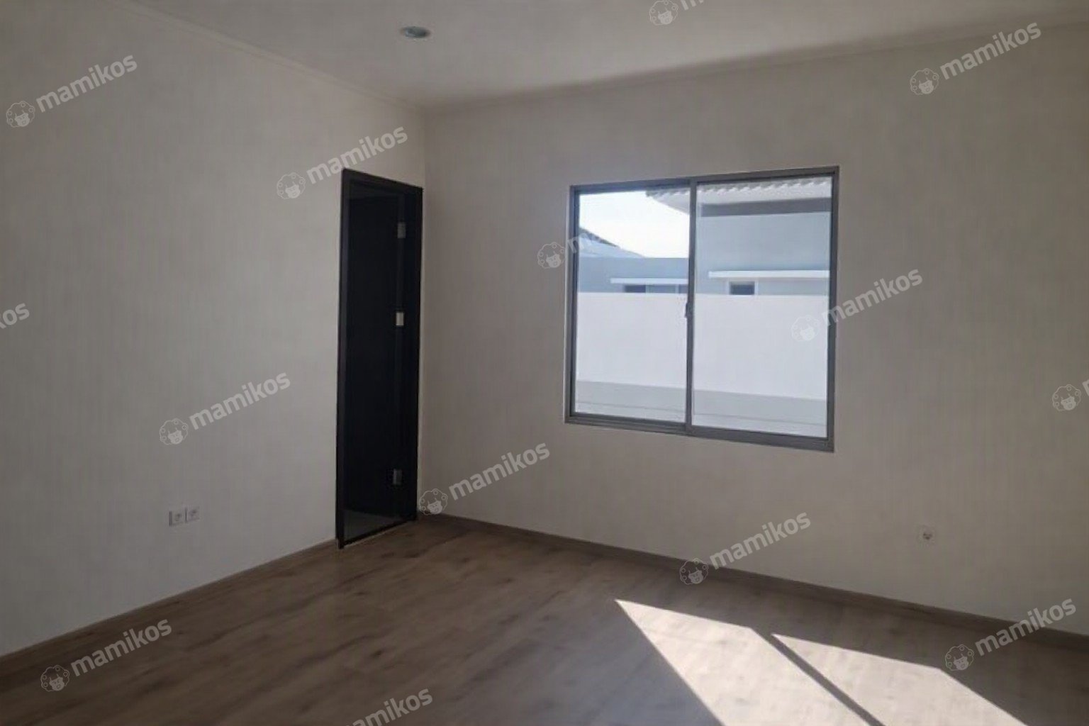 Rumah Sertifikat SHM 3 Kamar Tidur 3 Kamar Mandi Pantai Indah Kapuk Jakarta Utara - Photo 3