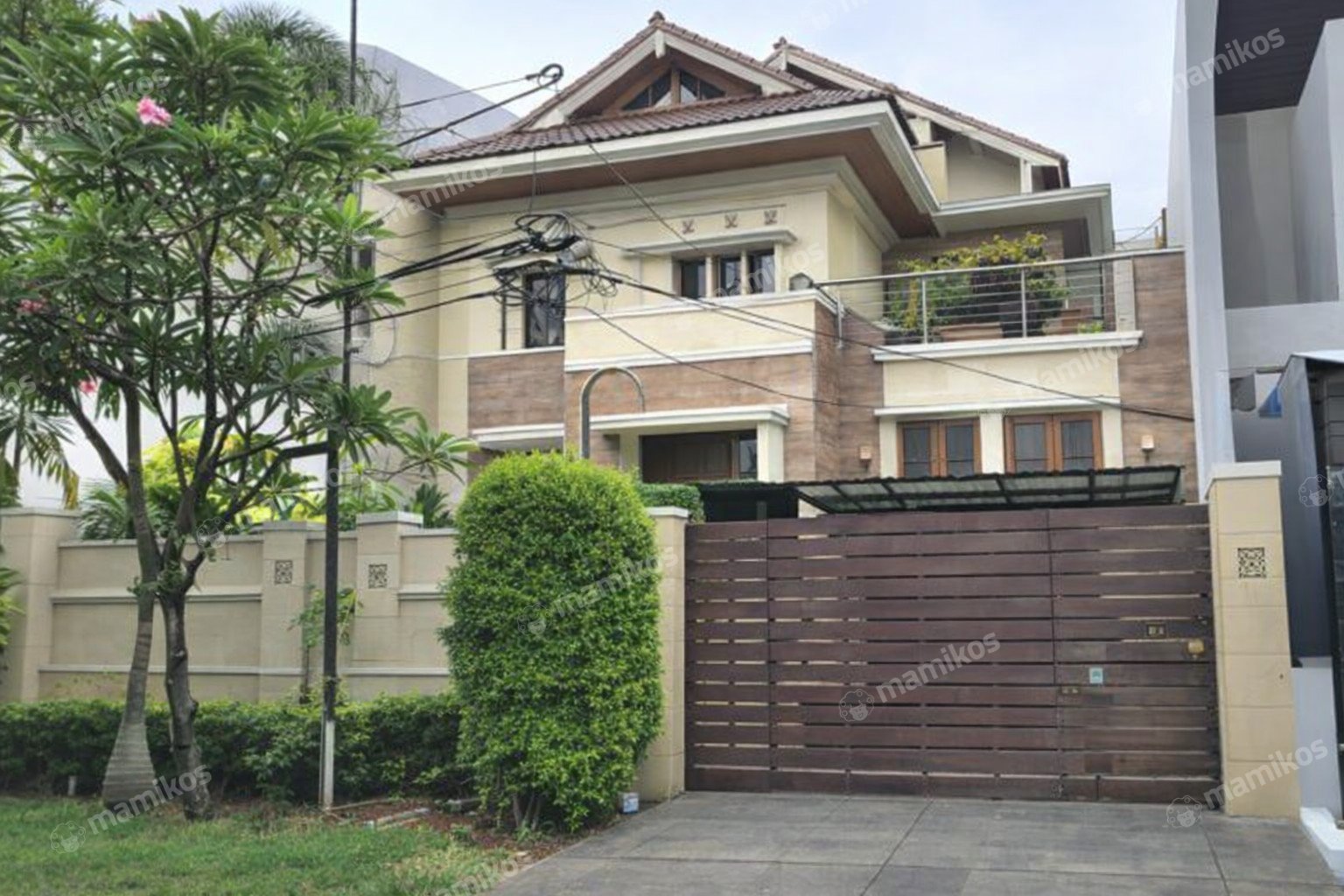 Rumah 4KT 4KM Puri Indah Jakarta Barat