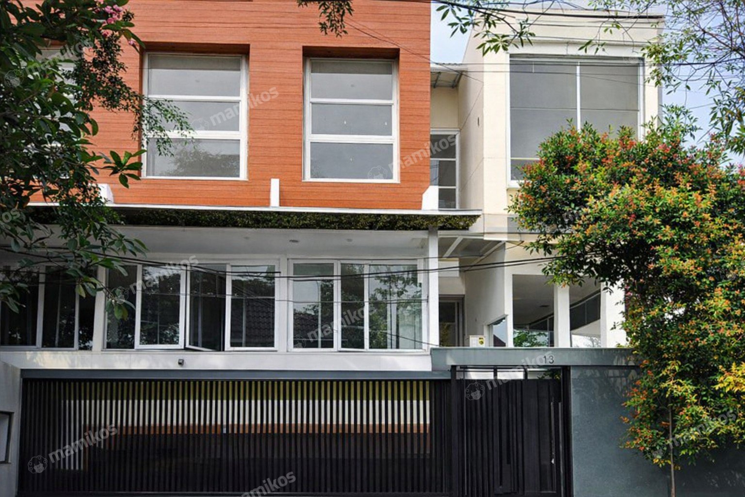 Rumah Sertifikat SHM 6 Kamar Tidur 5 Kamar Mandi Pondok Indah Jakarta Selatan