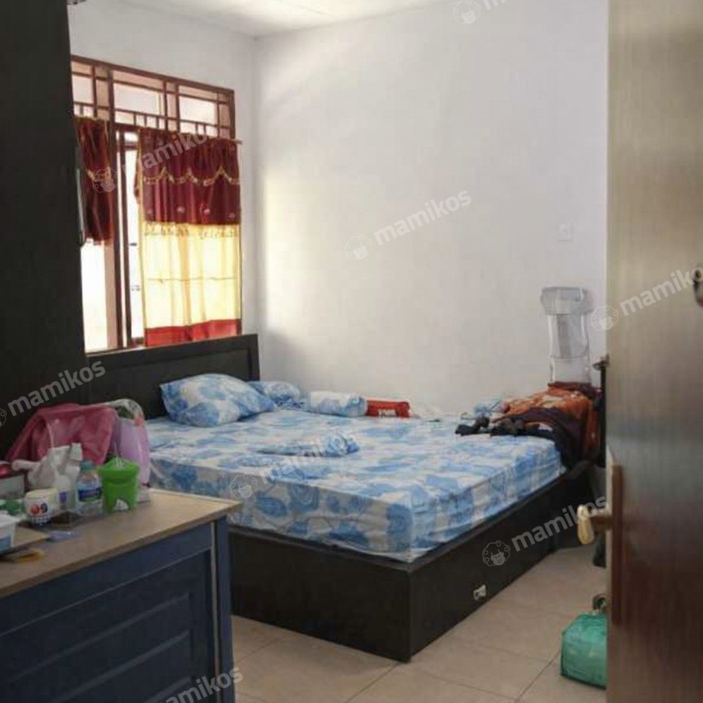 Rumah Sertifikat SHM 4 Kamar Tidur 2 Kamar Mandi Duren Sawit Jakarta Timur - Photo 2