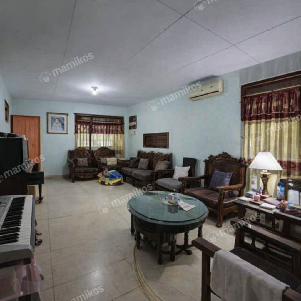 Rumah Sertifikat SHM 4 Kamar Tidur 2 Kamar Mandi Duren Sawit Jakarta Timur - Photo 4