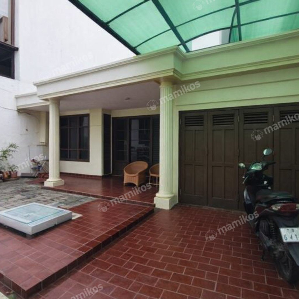 Rumah Sertifikat SHM 3 Kamar Tidur 3 Kamar Mandi Taman Ratu Jakarta Barat - Photo 2